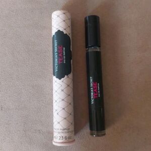 Victoria's Secret Noir Tease